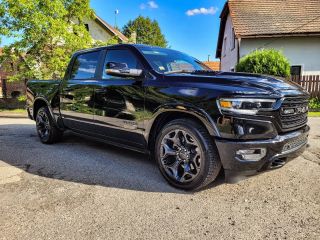 DODGE RAM #detailers #detailingworld #detailingcars #detailingdaily #dodge #dodgeram #ceramicscoating #angelwax...