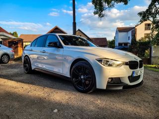 BMW 3 #cars #bmw3series #detailing #detailingworld #detailingcars #detailingdaily #mgdetail_cz #shine #workstuffdetailing...